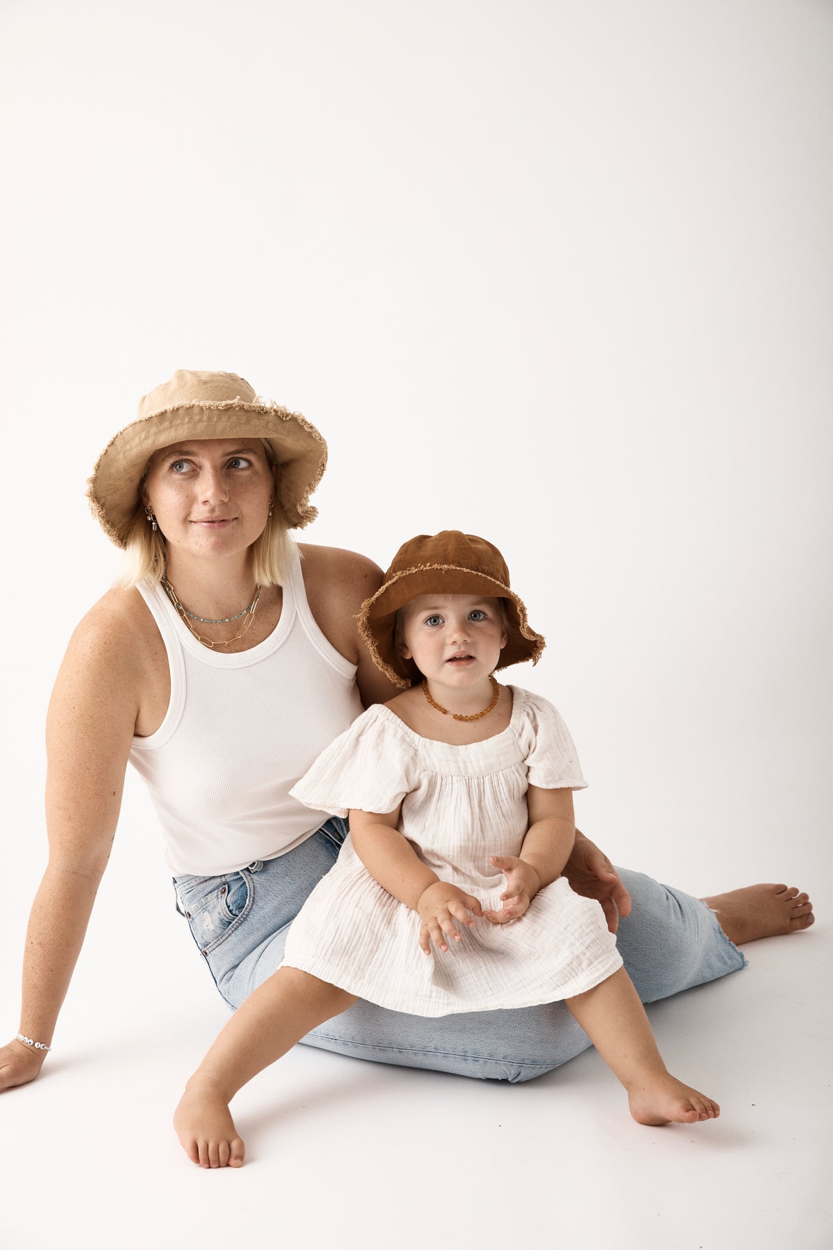 Mama Raw Hem Bucket Hat - Coffee