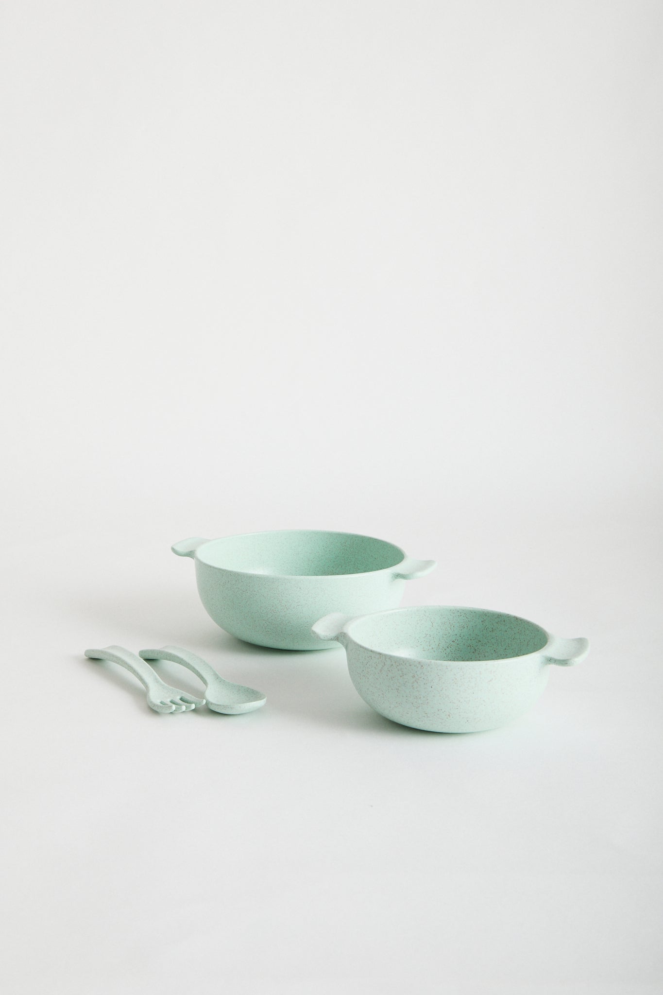 Wheat straw dinnerware set in Mint, -Set contains: 1 x large bowl, 1 x small bowl, 1 x spoon & fork