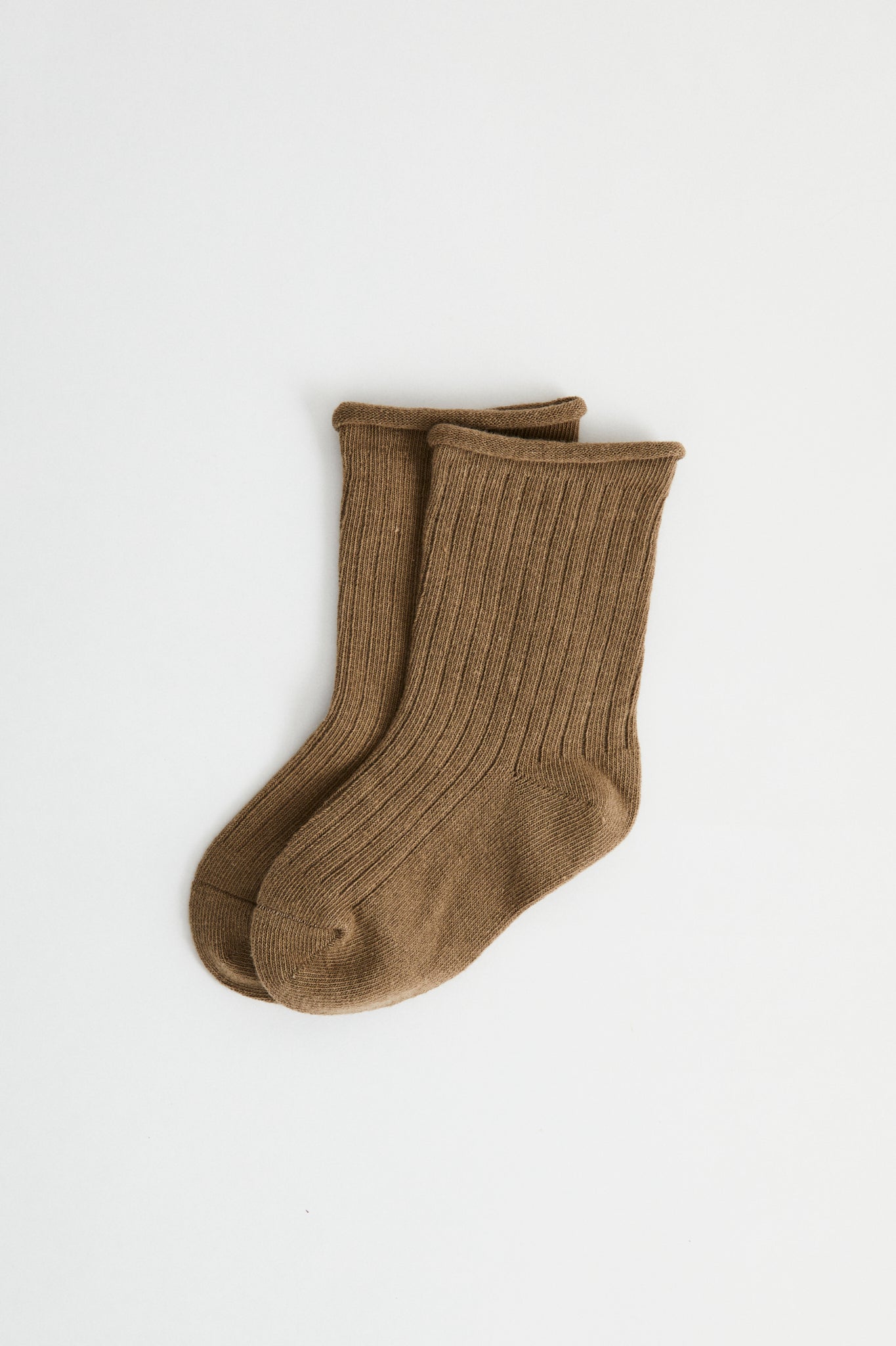 Cocoa coloured ribbed socks, rolled hem.