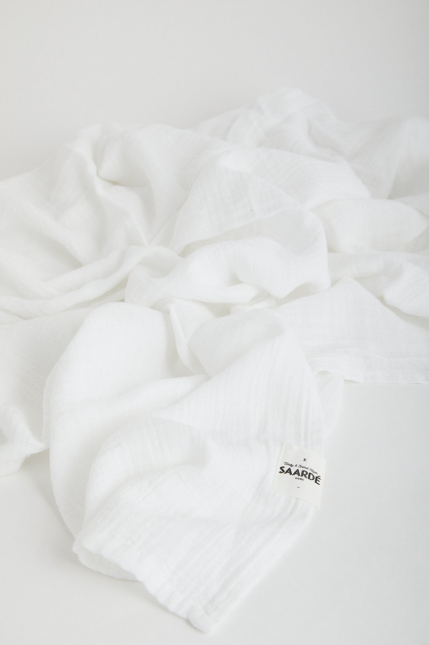 White woven cotton muslin blanket