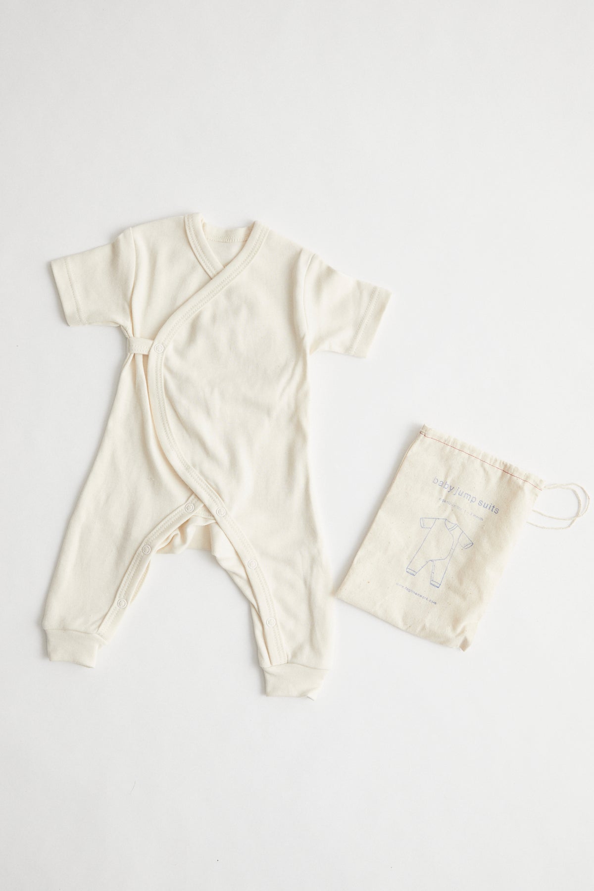 organic cotton short-sleeved jumpsuit. Kimono stye. packaged in drawstring bag