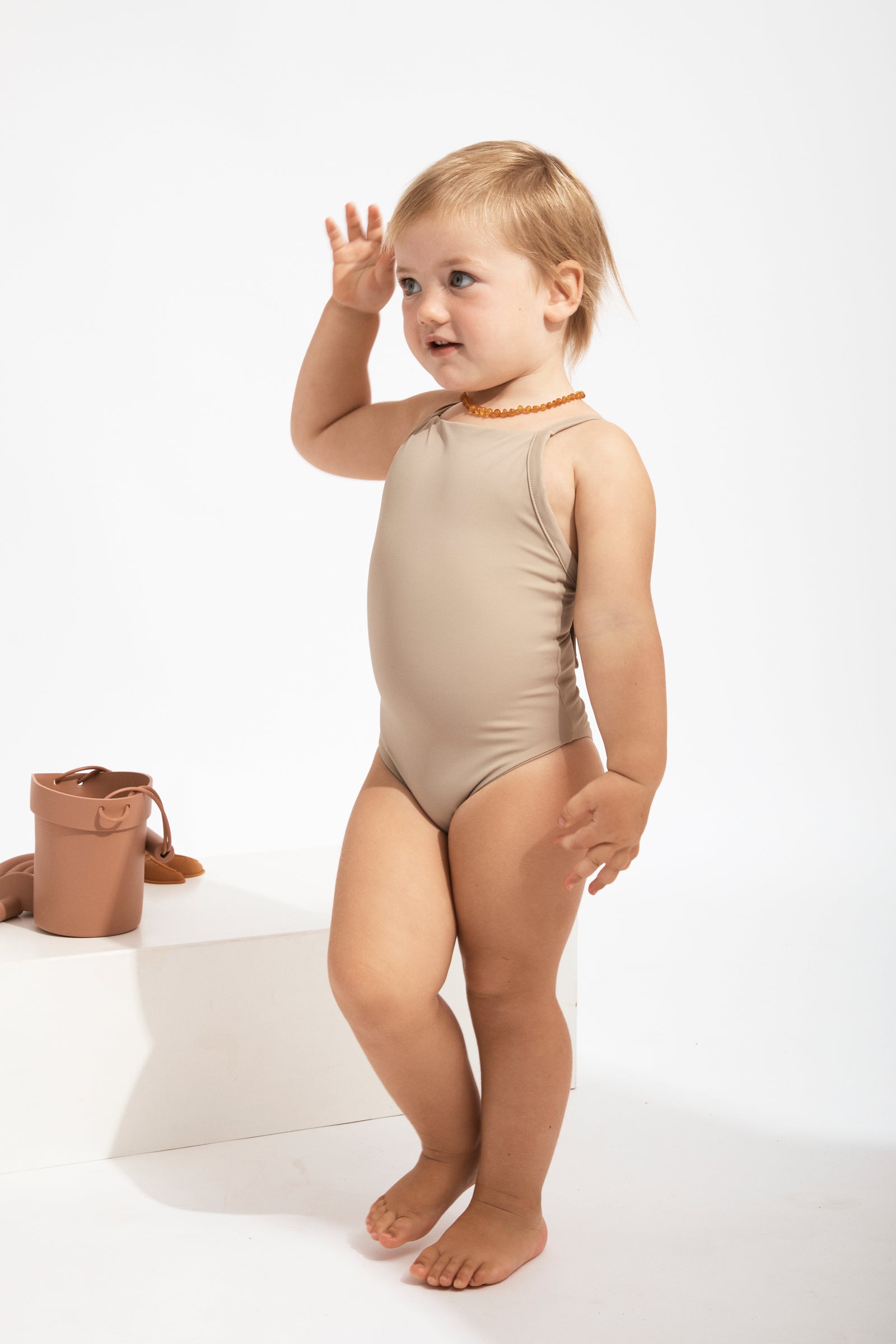 Mara One Piece - Sand